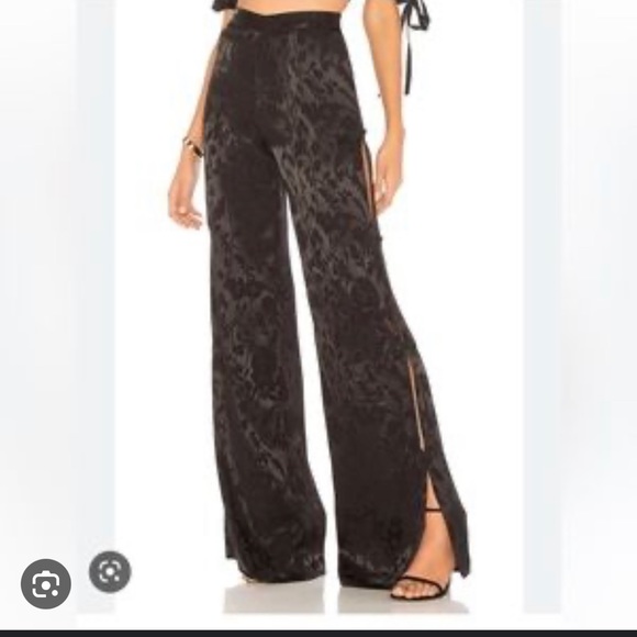 Chrissy Teigen x Revolve Matcha Pant - Picture 2 of 7